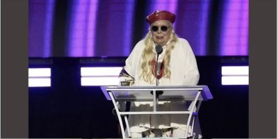 Joni Mitchell, the Weeknd, Alex Cuba among Canadian Grammy Award winners