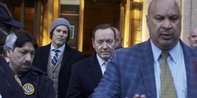 Jury: Kevin Spacey didn't molest actor Anthony Rapp in 1986