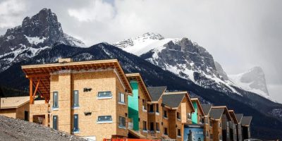 CMHC says average home prices unlikely to reach pre-pandemic levels this year