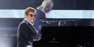 Elton John rockets toward retirement at Dodger Stadium