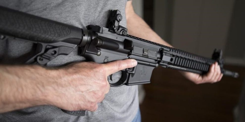Ottawa proposes to pay $1,337 for AR−15 under mandatory firearms buyback program