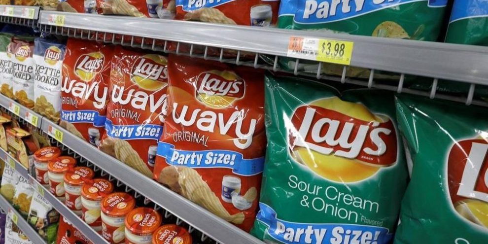 Loblaw, Frito−Lay resolve high−profile pricing dispute that pulled chips from shelves