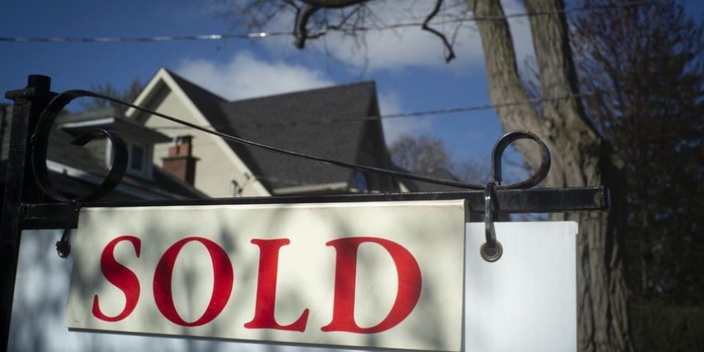 Strong start to home sales in 2024 unlikely to delay BoC rate cuts: economists