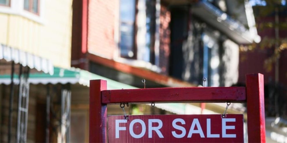 Homes sales dipped last month in Barrie, but sale price remains stable