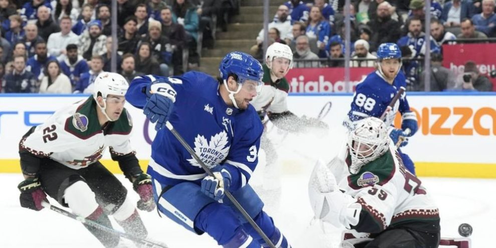 Marner stars at both ends, Leafs down Coyotes to hand Arizona its 14th straight loss