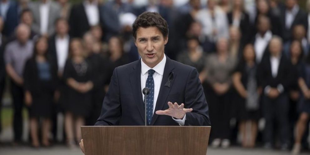 Justin Trudeau on the attack against Pierre Poilievre’s ’irresponsible’ politics