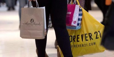 Retailers turning to fees, shorter windows to reduce soaring returns