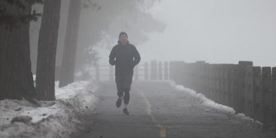 Climate change causing more frequent warm winter temperatures: extreme weather expert