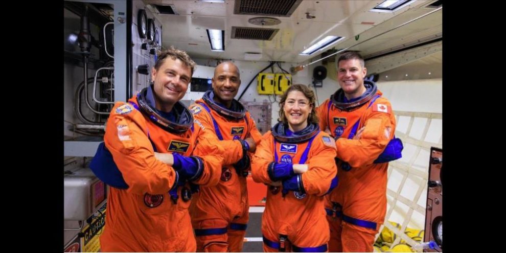 Canada astronauts - CP