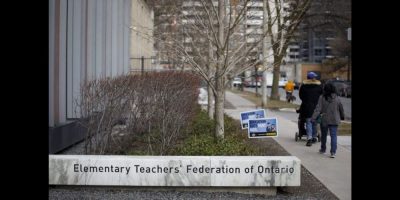 Elementary school teachers vote strike - CP