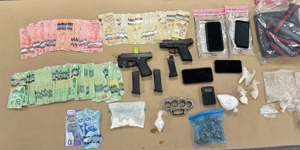 Weapons, Drugs Seized By Barrie Police | Barrie 360