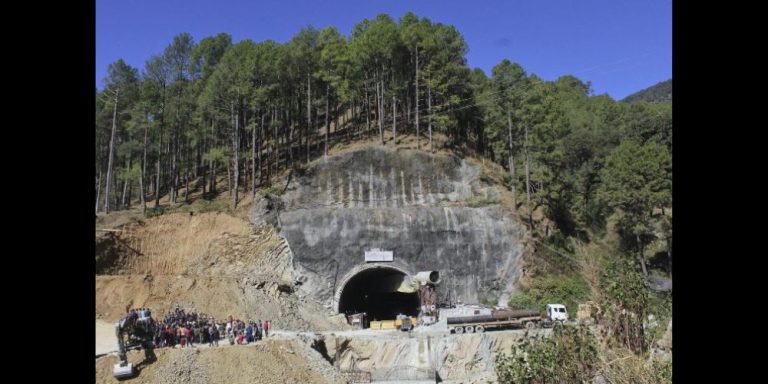 Indian rescuers reach 41 workers trapped in collapsed tunnel for 17 ...