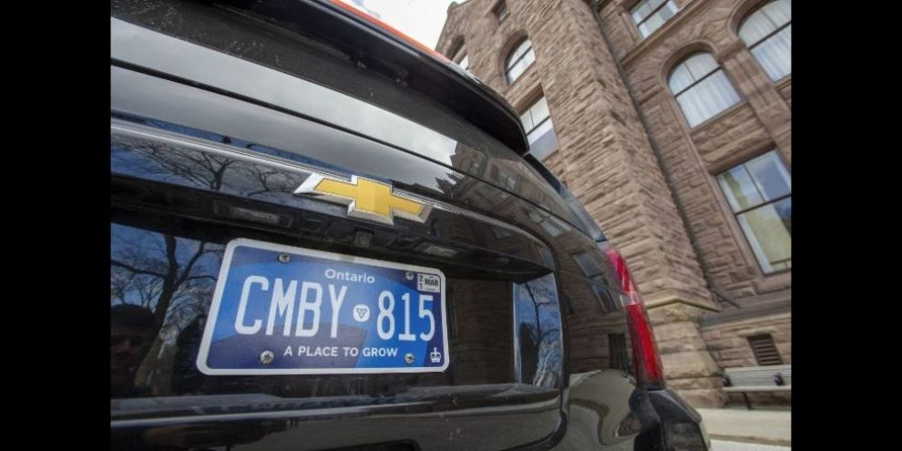 Ontario Begins Automatic Licence Plate Renewals