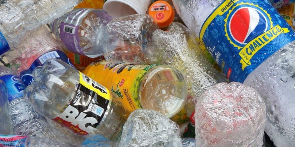 75% of Ontarians favour deposit-return program for drink containers