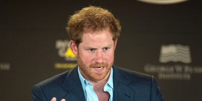 Prince Harry l. (DoD News photo by EJ Hersom) wiki commons