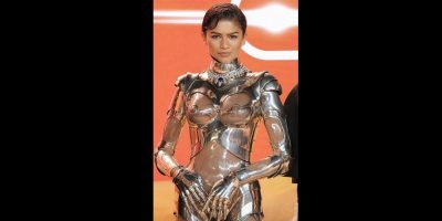 Zendaya- Dune2- cyborg dress- AP Photo by Scott Garfitt