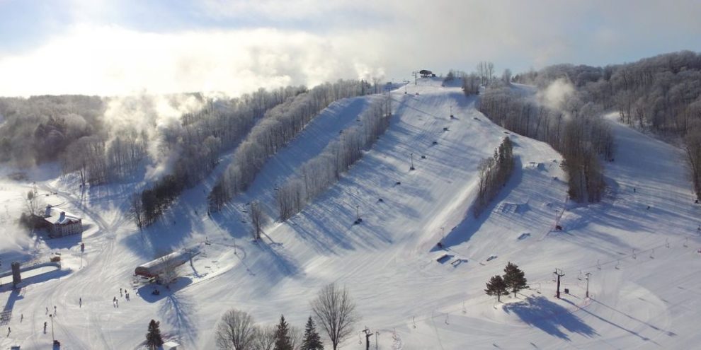 Horseshoe Ski Hill Open for Student Weeks