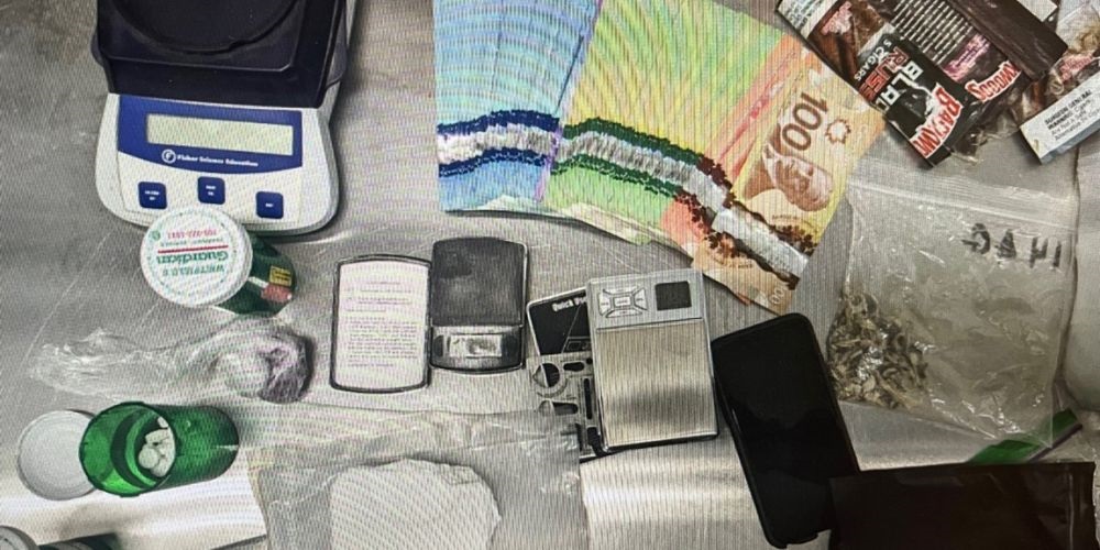 Drugs, cash seized during traffic stop in Springwater Township | Barrie 360