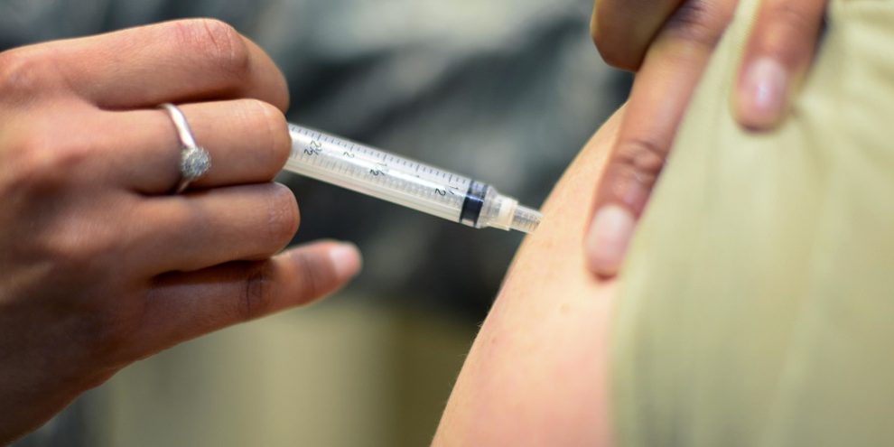 Ontario Public Service must be vaccinated or submit to regular testing