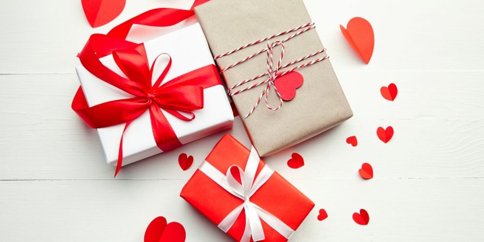 Gifts - What men and women really want for valentine's day