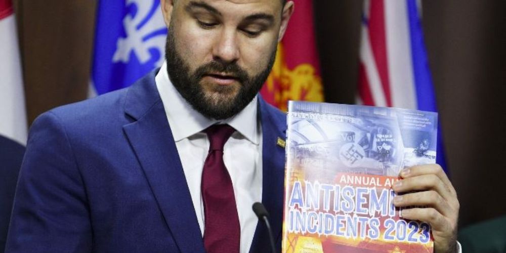 Experts Seeing More And More Hate Content Created By Artificial