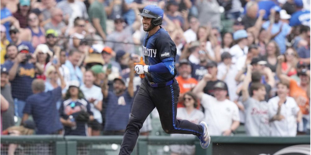 Vierling's 2nd homer, 3-run drive in 9th, lifts Tigers over Blue Jays ...