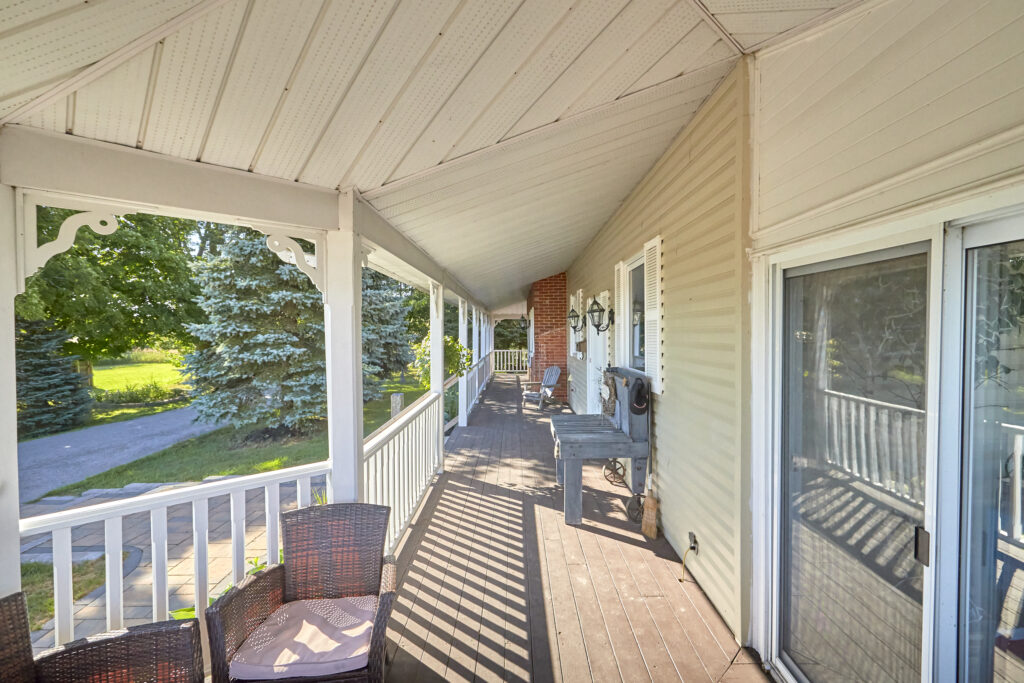 Home Of The Week 2596 Highway 26 Minesing Barrie 360   2596 Highway 26 Covered Porch 1024x683 1 