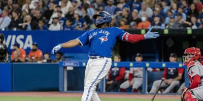 Blue Jays Celebrate Playoff Birth - CP