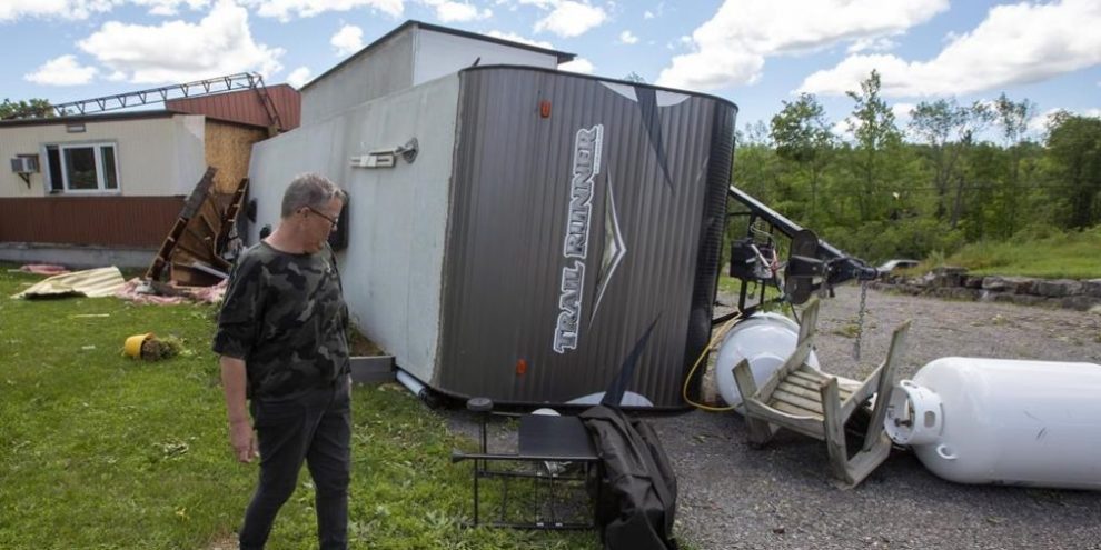 ’Our whole house basically is in the backyard’: Recovery begins after Ontario storm