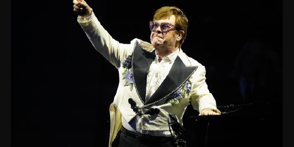 Elton John Pointing- David Friend, The Canadian Press