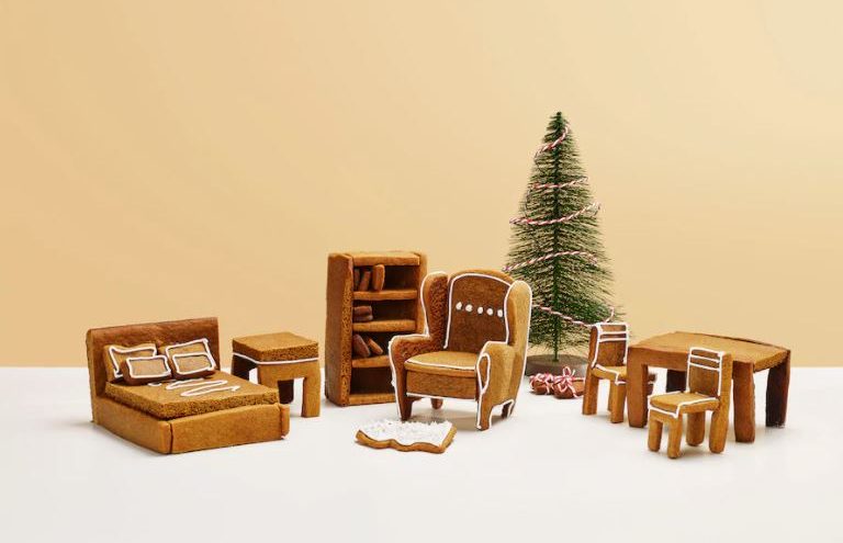 How about some gingerbread furniture for that gingerbread house?