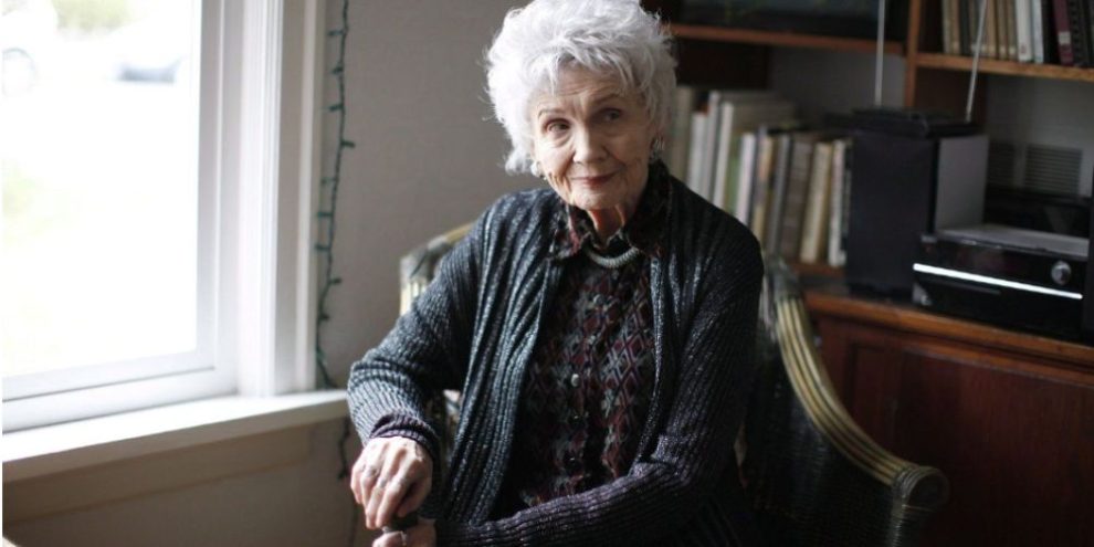 Lawyer who prosecuted Alice Munro's husband unsurprised case stayed hidden for years