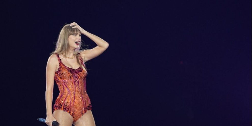 'Taylor Swift Way' coming to Toronto as megastar brings Eras tour to city in November