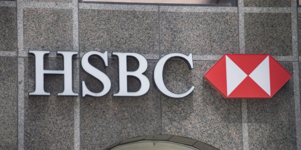 Royal Bank of Canada signs deal to buy HSBC Canada for $13.5 billion