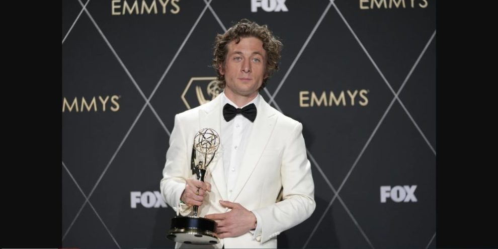 Jeremy Allen White- AP by Ashley Landis