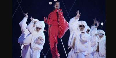 rihanna superbowl via AP Photo/Brynn Anderson) Brynn Anderson