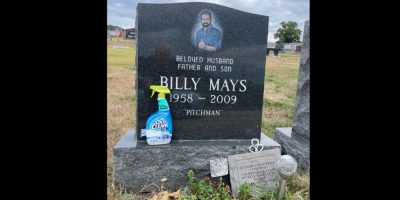 Billy mays oxiclean via X BY BILLY MAYS III