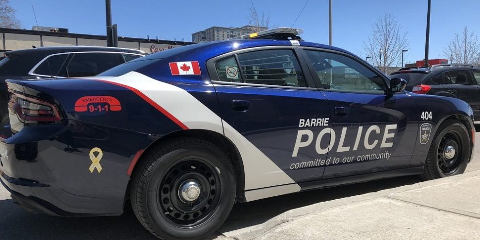 'Unsanctioned car gathering' at east end Barrie plaza