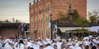 Photo Credit: diner en blanc Collingwood Southern Georgian Bay