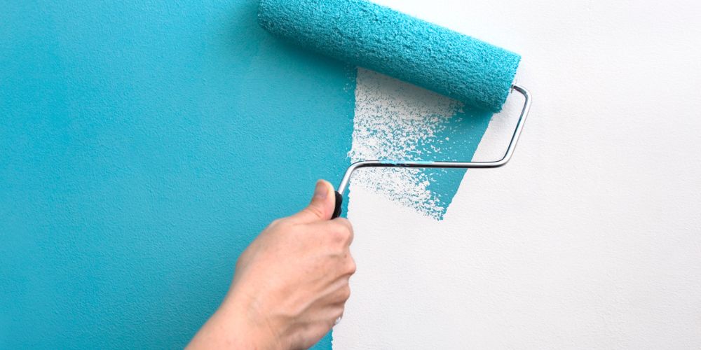 home renovation - paint a wall in a room
