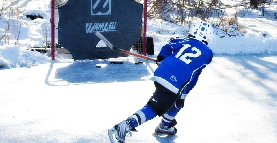 pond hockey ( free to use)