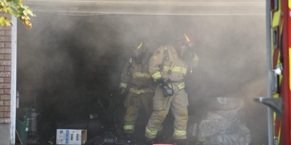 Barrie fire crews knock down blaze in garage