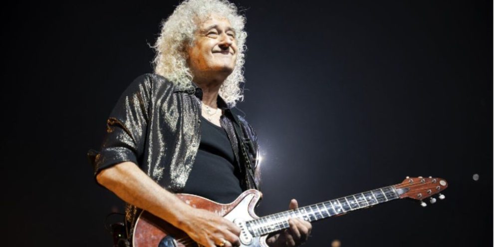 Queen guitarist Brian May says he had a 'minor stroke' but can still play