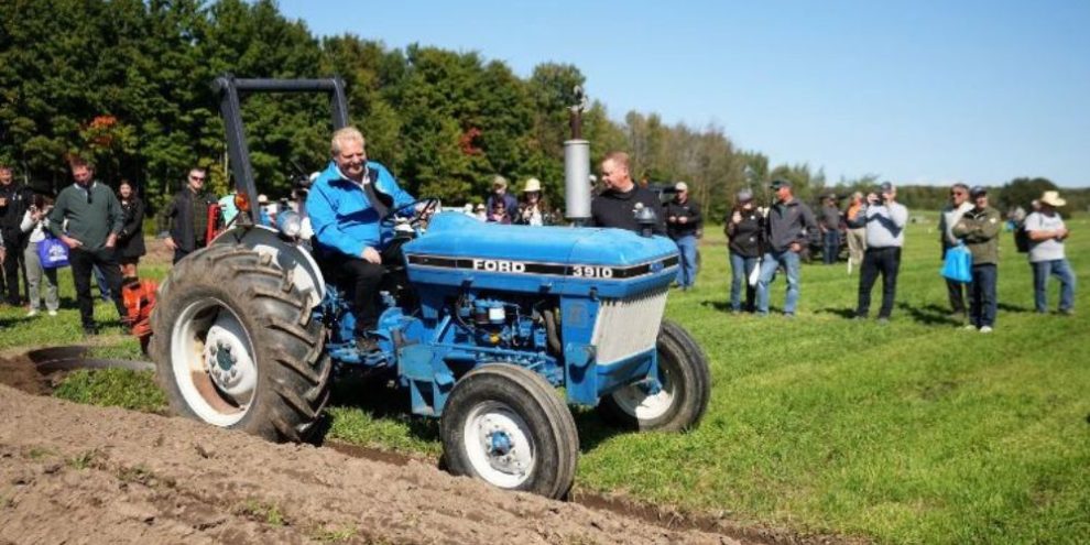 Ontario farmers - CP