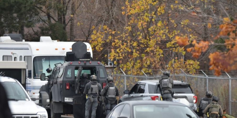 Barrie police, firearm