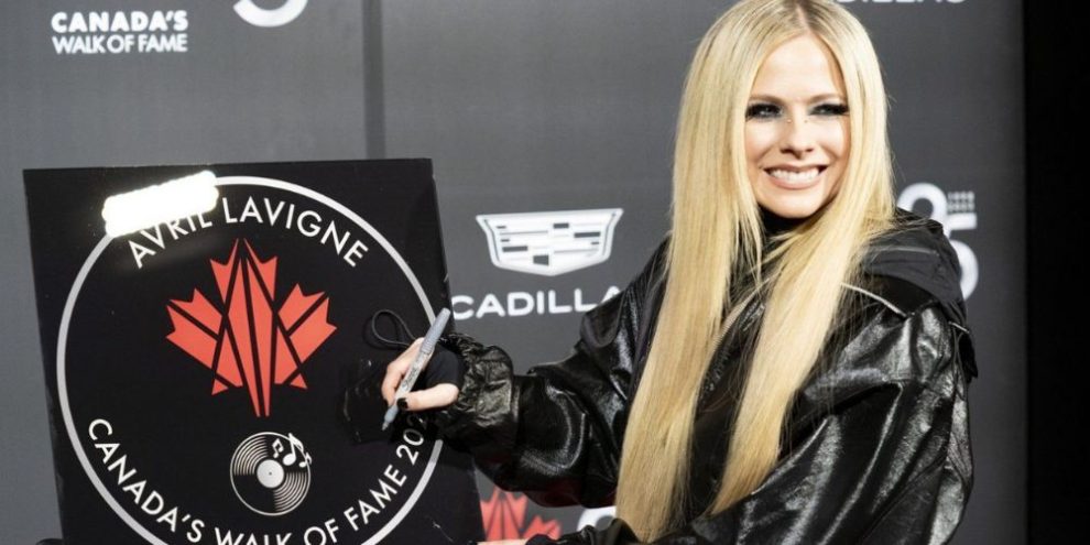 Avril Lavigne - THE CANADIAN PRESS/Arlyn McAdorey