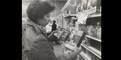 woman shopping THE CANADIAN PRESS/staff