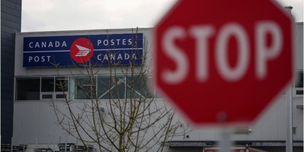 (Update) Postal Employees Head Back To Work As Union Challenges Strike ...