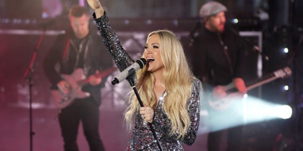 Carrie Underwood- AP byby Charles Sykes/Invision/AP)