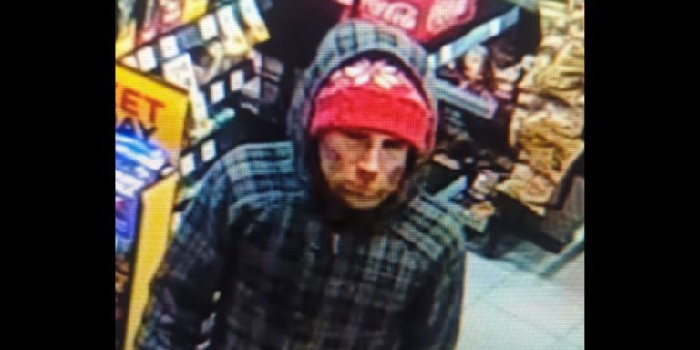 Midland gas station robbery, suspect wanted | Barrie 360